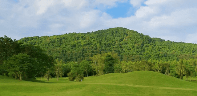 empire-golf-club-the-emerald-golf-club