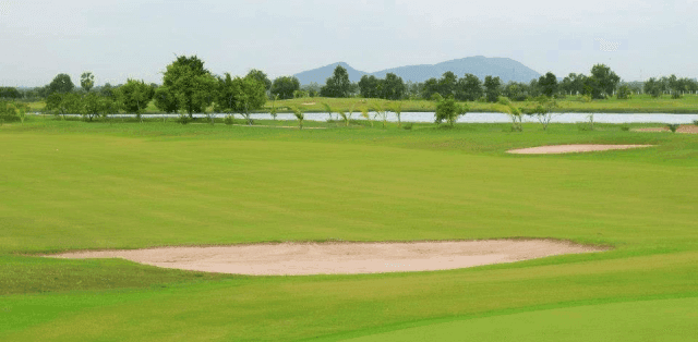 sunrise-lagoon-country-club