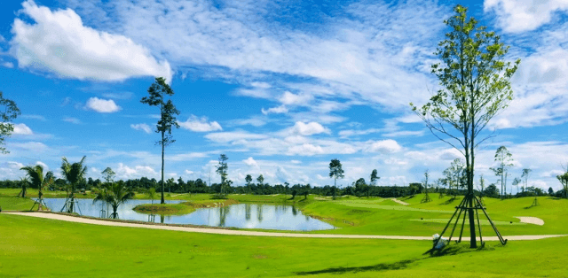 royal-creek-golf-club-and-resort