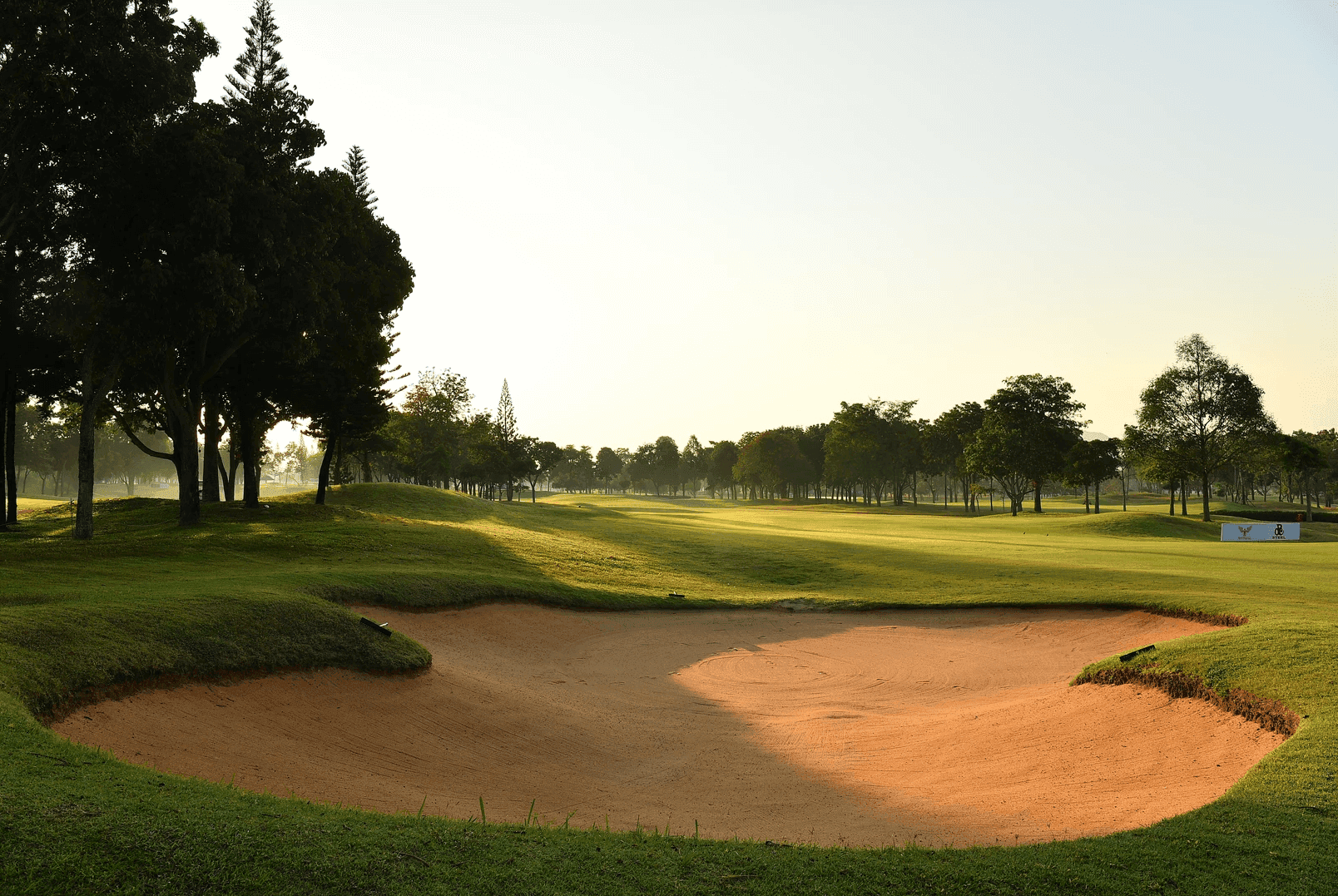 phoenix-gold-golf-and-country-club-pattaya