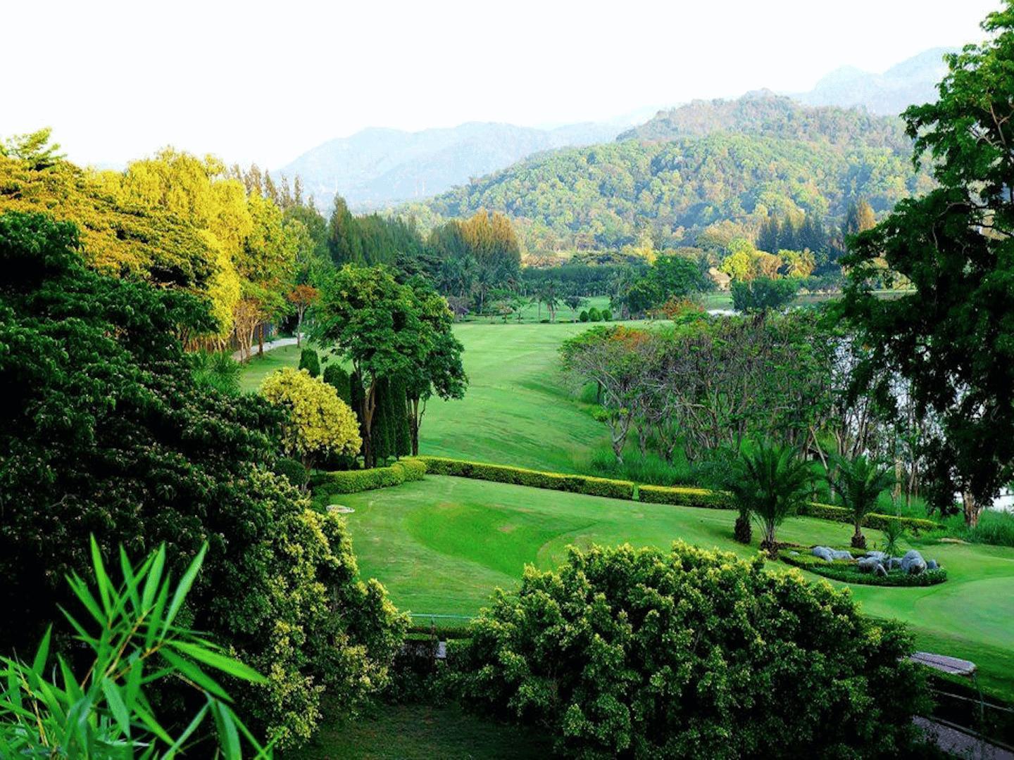 SIR JAMES COUNTRY CLUB