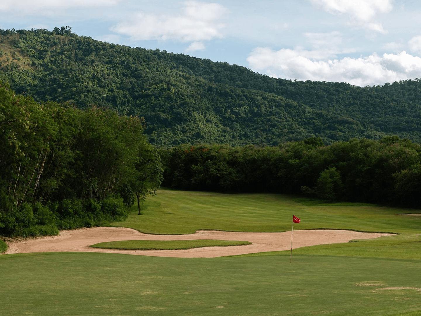 kirimaya-golf-resort-spa