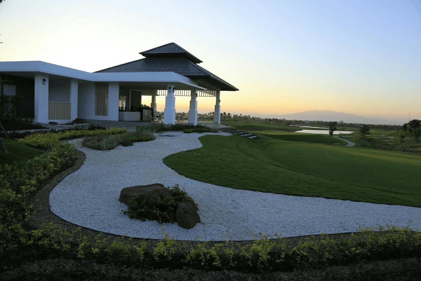 alpine-golf-resort-chiang-mai