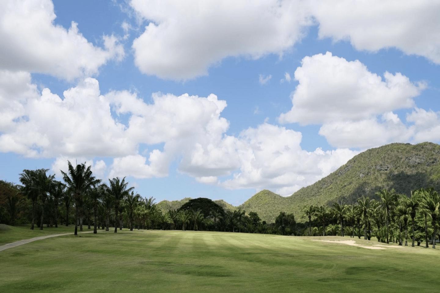 palm-hills-golf-club-and-residence