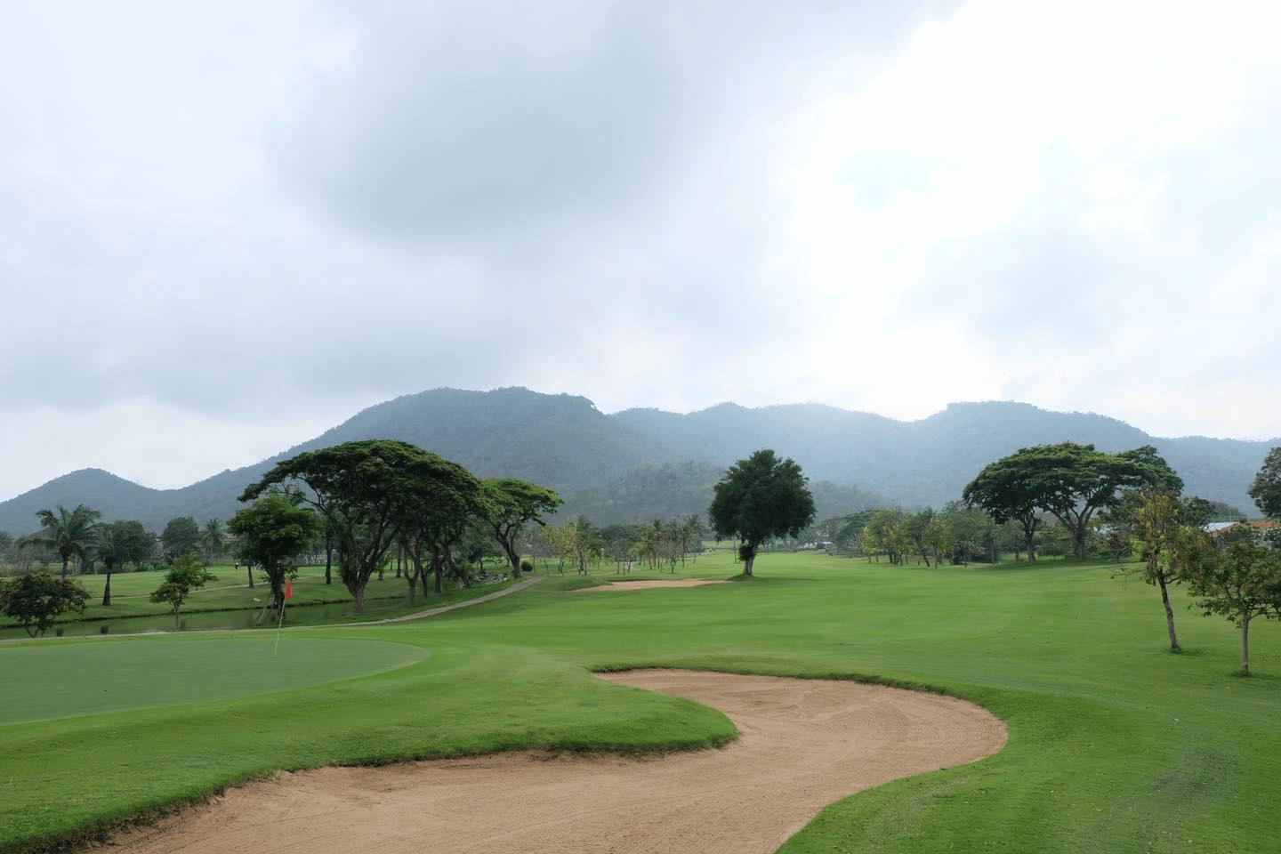 palm-hills-golf-club-and-residence