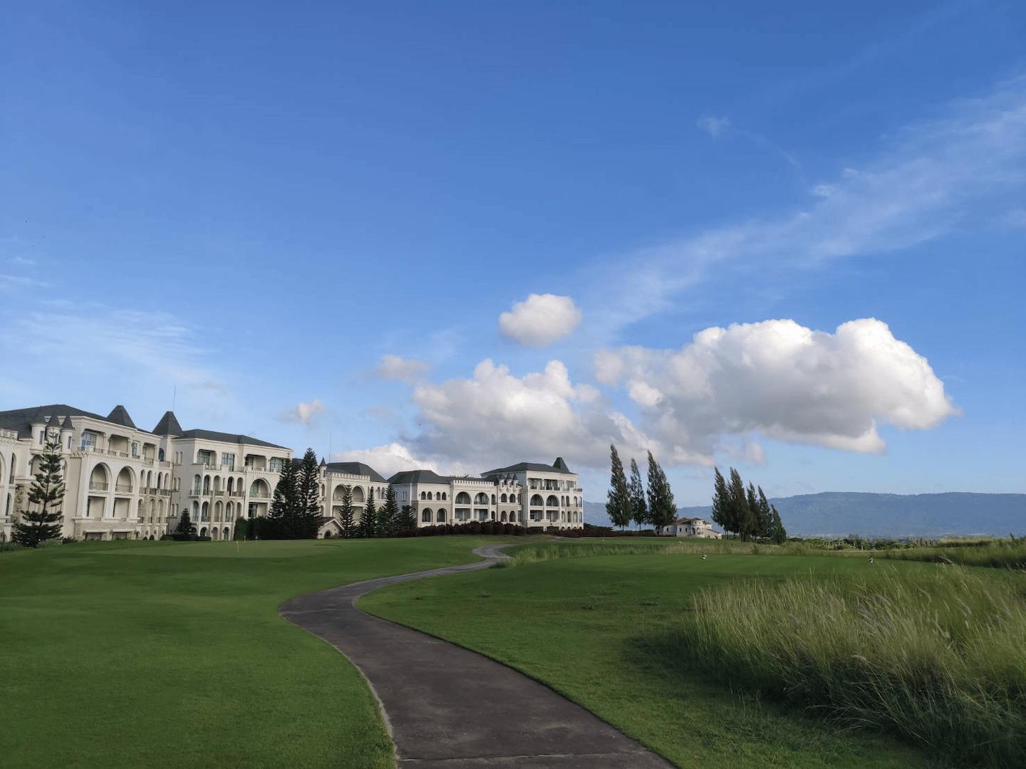 STARRY VALLEY GOLF CLUB