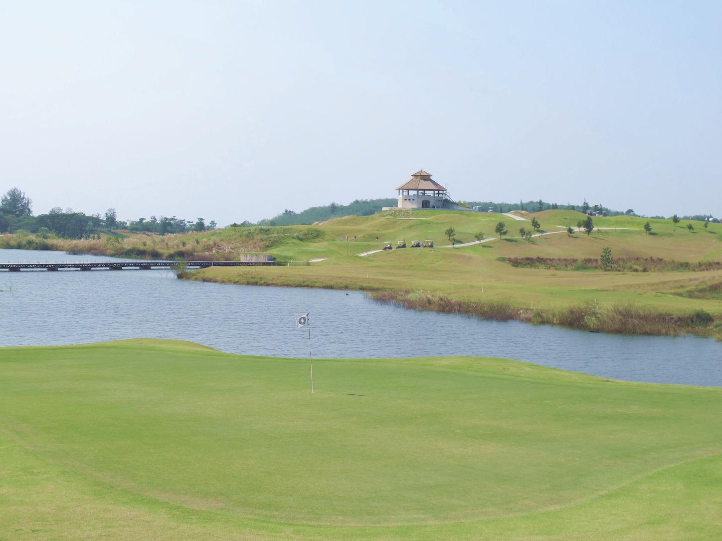 silky-oak-country-club