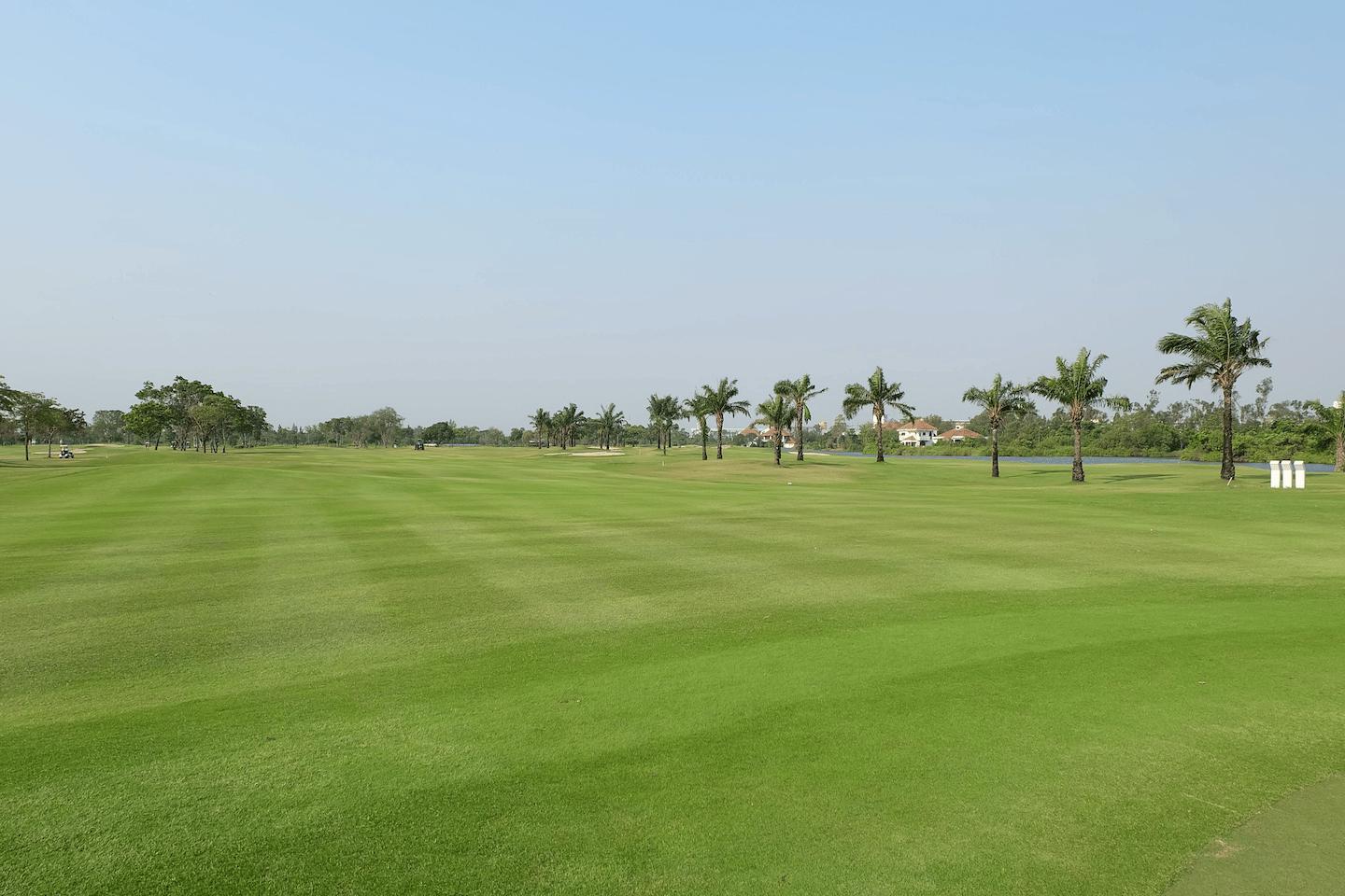 bangpoo-golf-and-sport