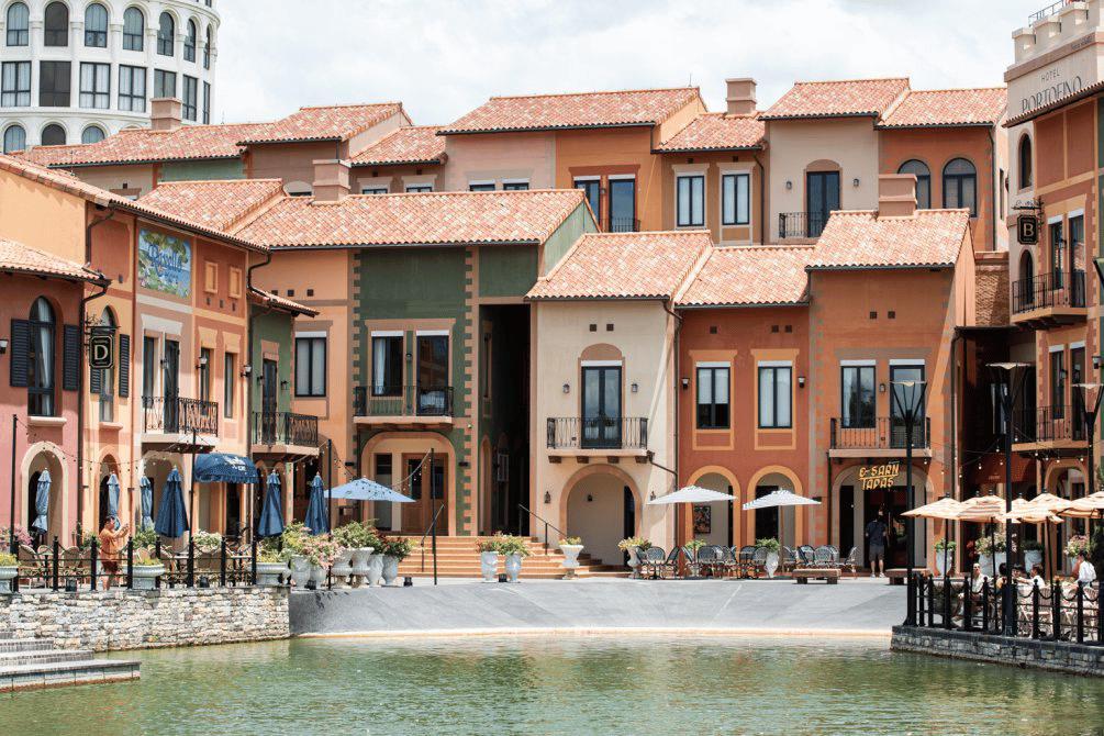 TOSCANA VALLEY + HOTEL PORTOFINO