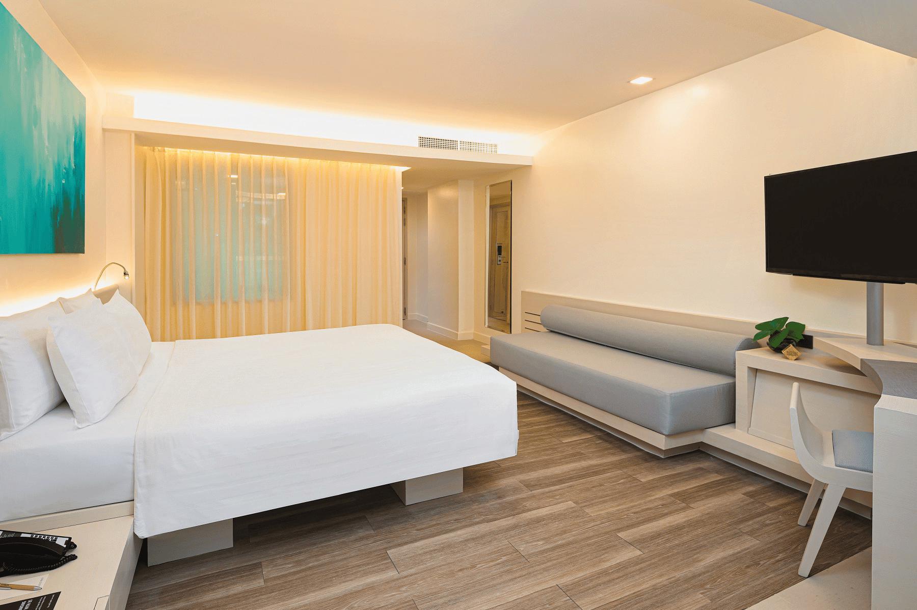 SIAM COUNTRY CLUB WATERSIDE x PULLMAN PATTAYA HOTEL G