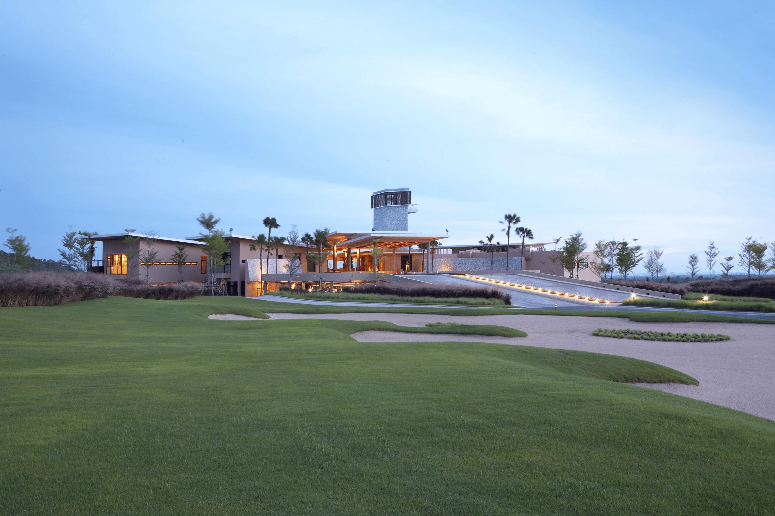 SIAM COUNTRY CLUB PLANTATION x WYNDHAM JOMTIEN PATTAYA