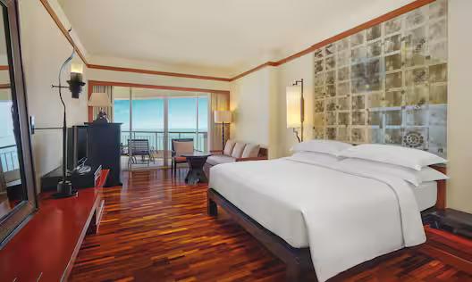 HUA HIN 14D 13N x HILTON HUAHIN RESORT & SPA + RADISSON BLU PLAZA BANGKOK