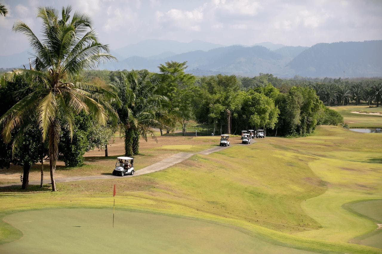 Kirinara Golf Course clubhouse and facilities - Thailand golf