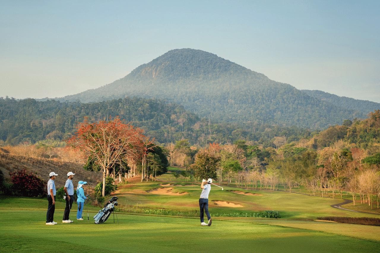 Chatrium Golf Resort Soi Dao Chanthaburi fairway and green - golf course Thailand