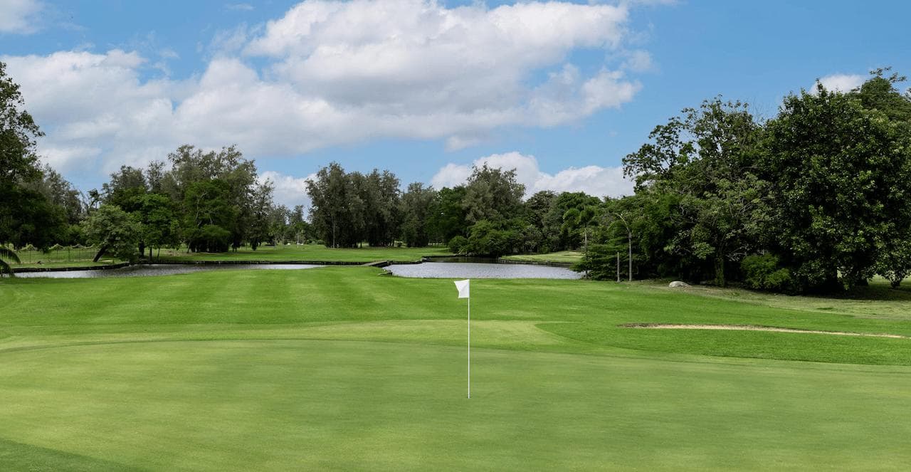 Ekachai Golf and Country Club clubhouse and facilities - Thailand golf