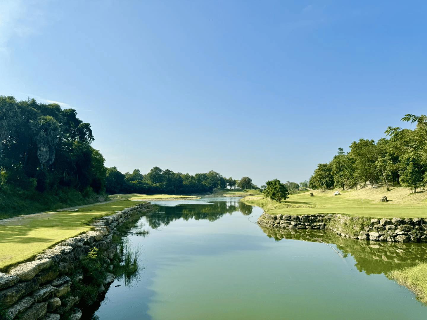 BLUE SAPPHIRE GOLF AND RESORT