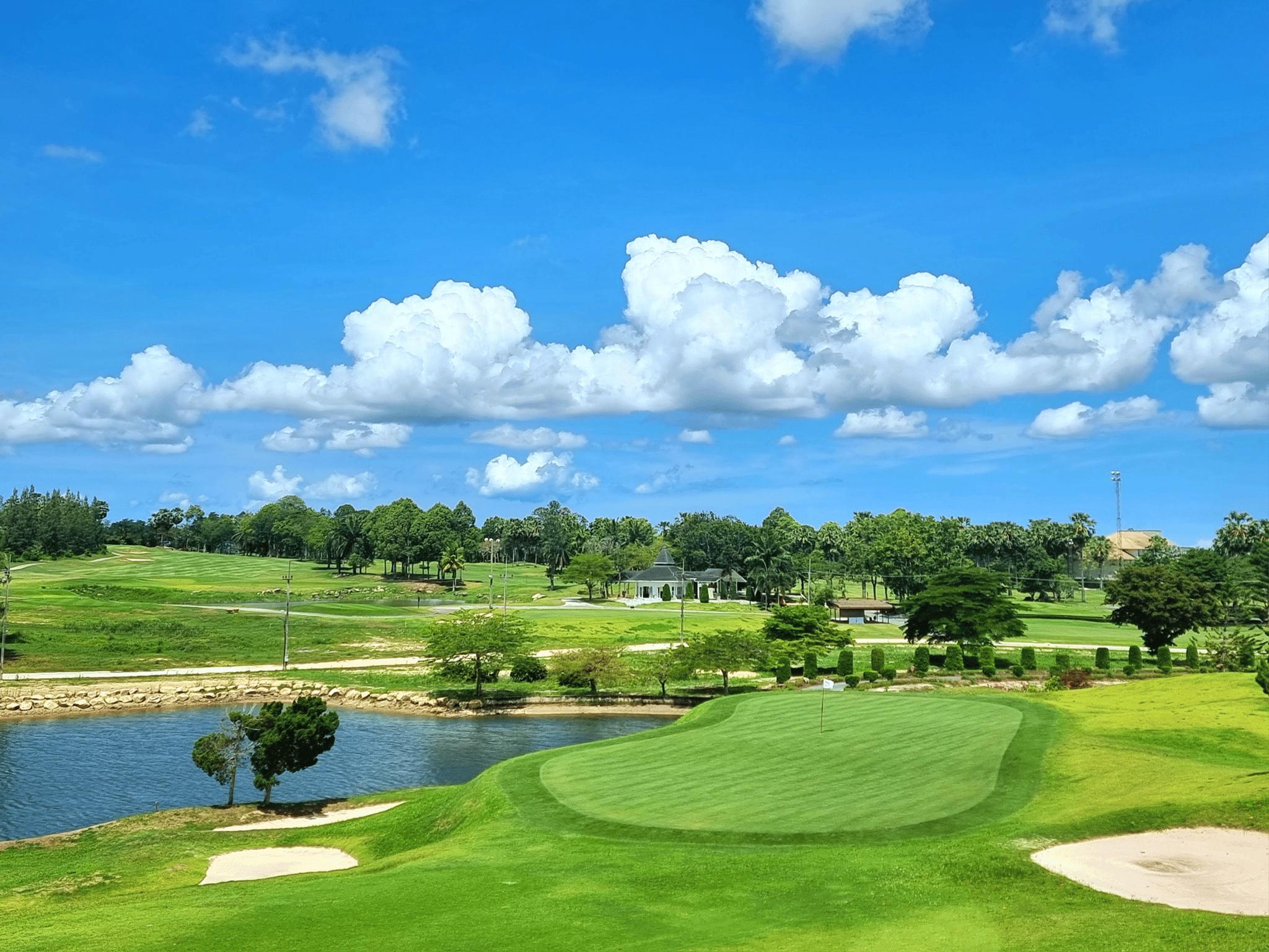 ST'ANDREW 2000 + CROSS VIBE PATTAYA