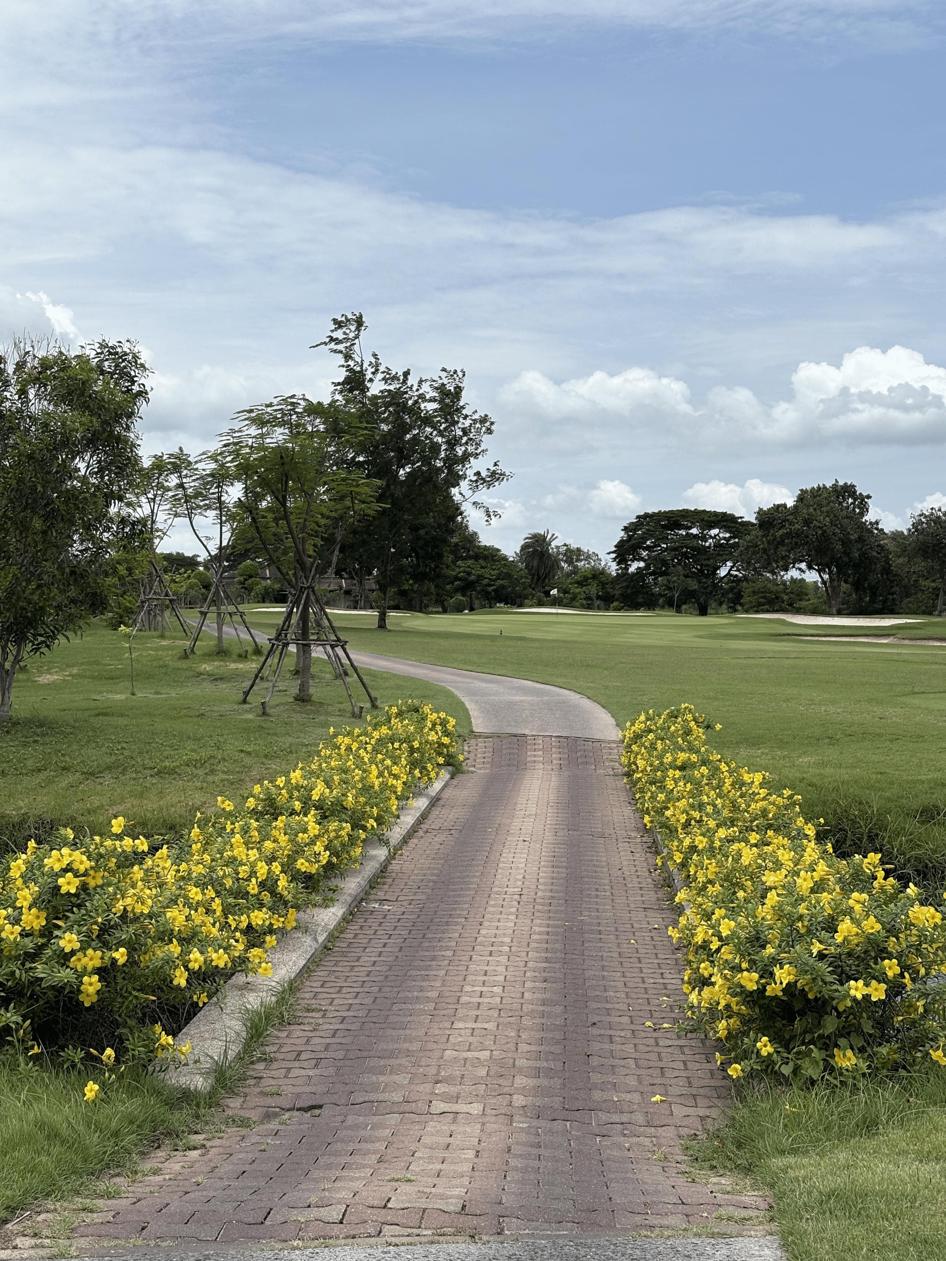 Golfer reviews for courseName