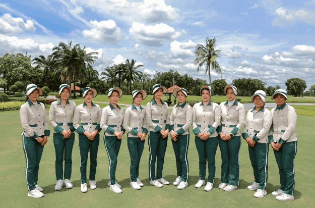 PINEHURST GOLF & COUNTRY CLUB