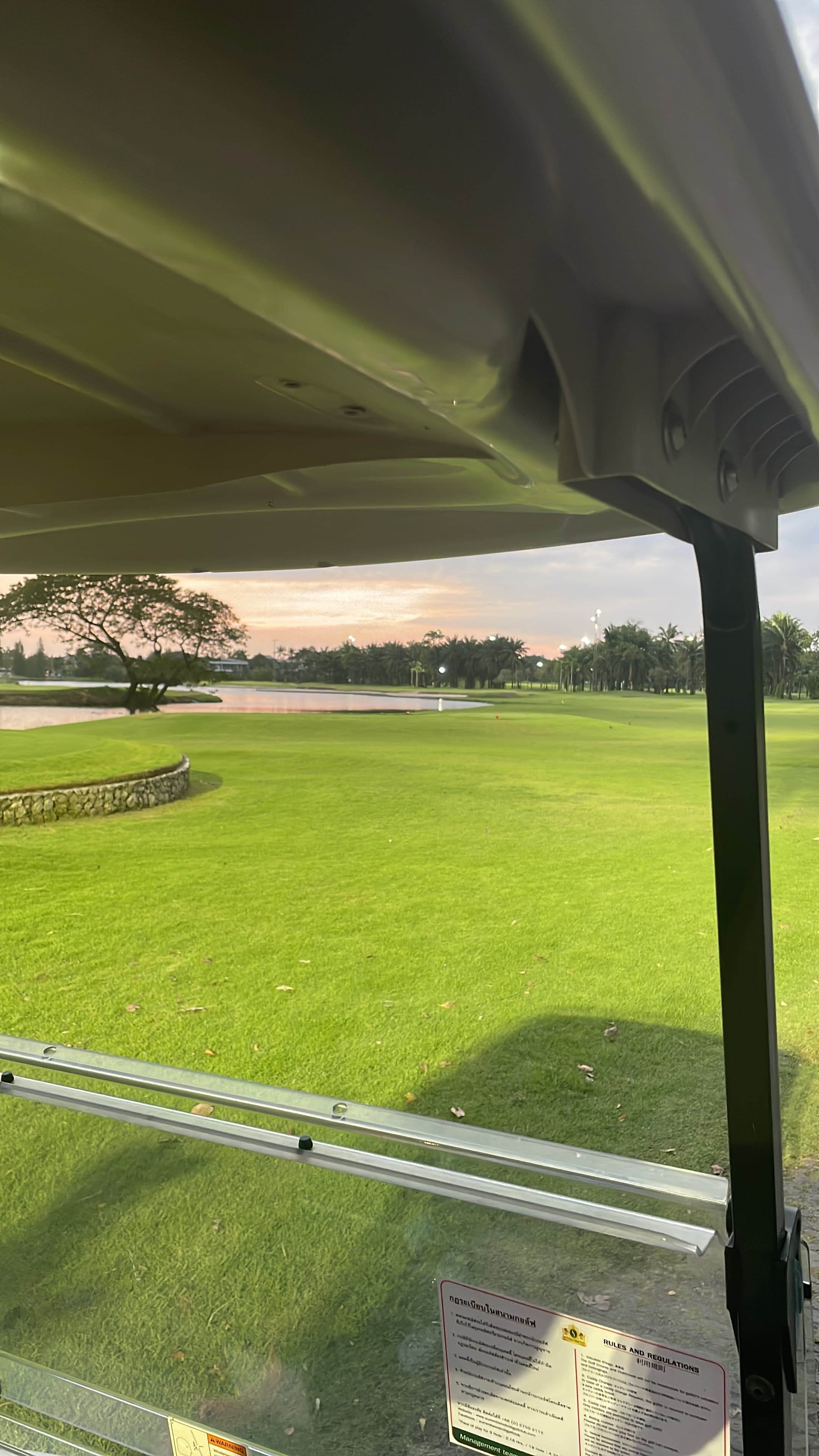 Golfer reviews for courseName