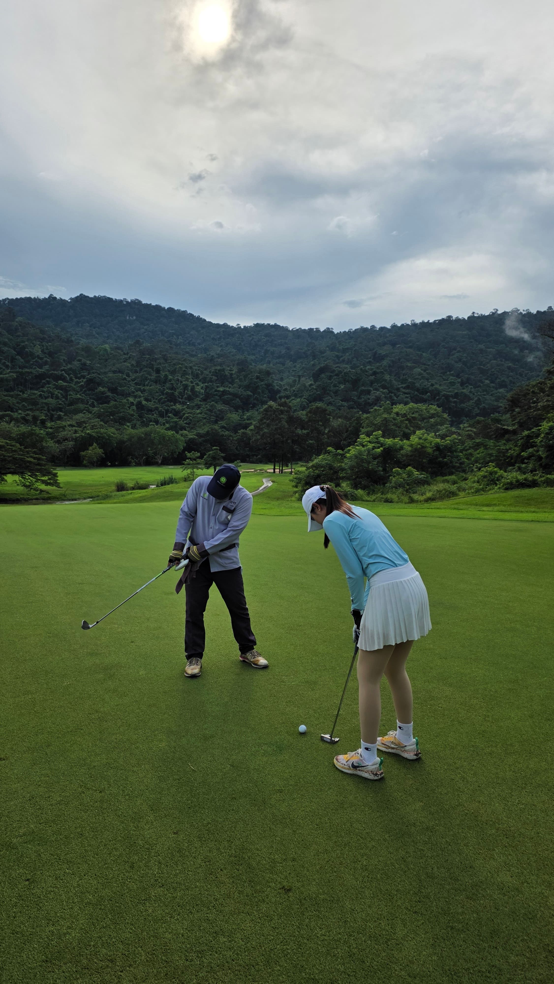 Golfer reviews for courseName