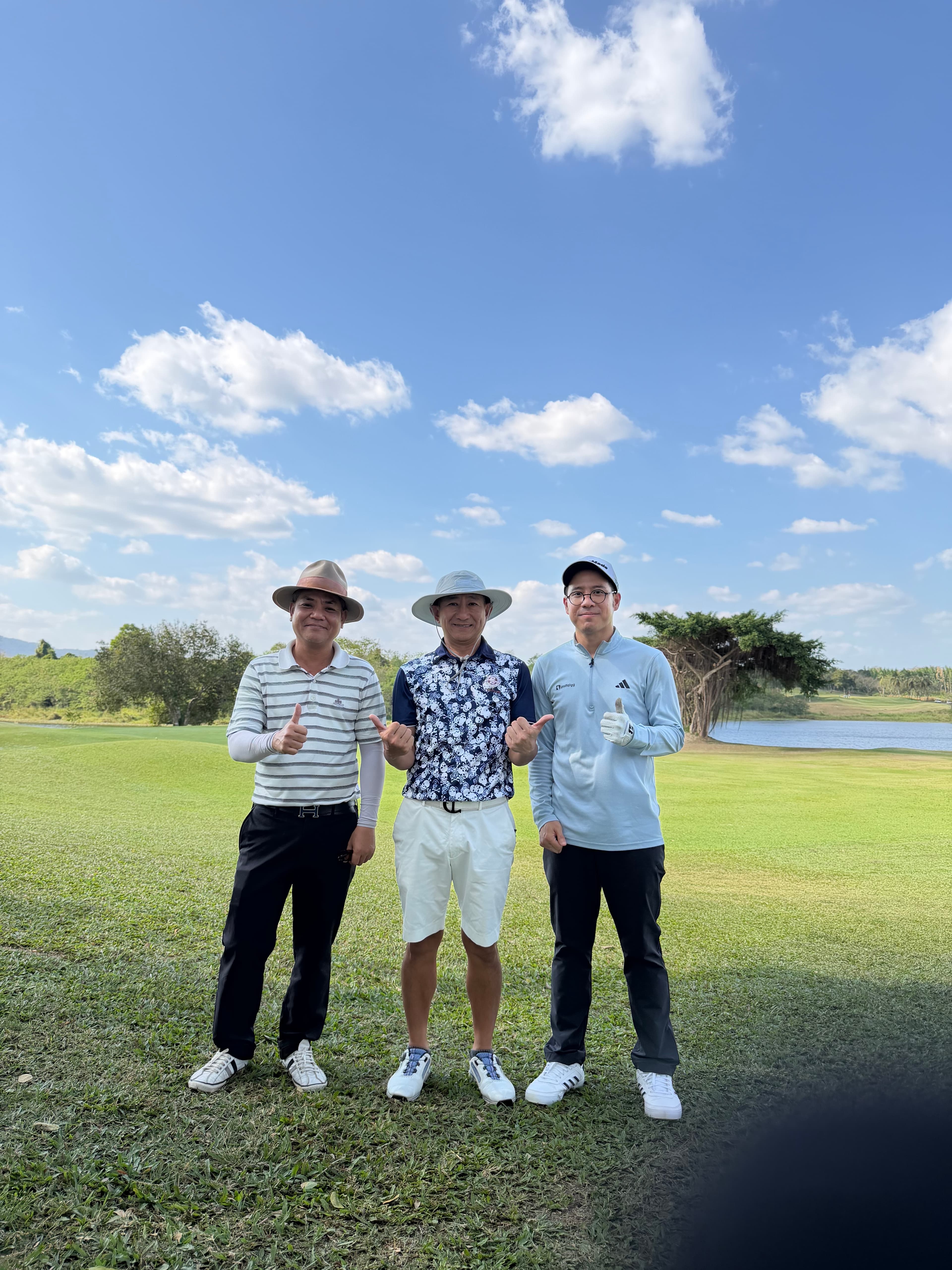 Golfer reviews for courseName