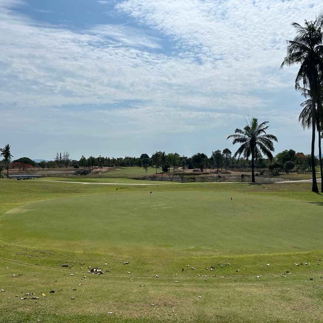 Golfer reviews for courseName