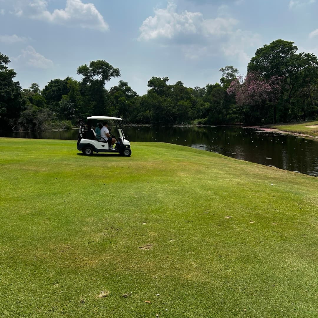 Golfer reviews for courseName