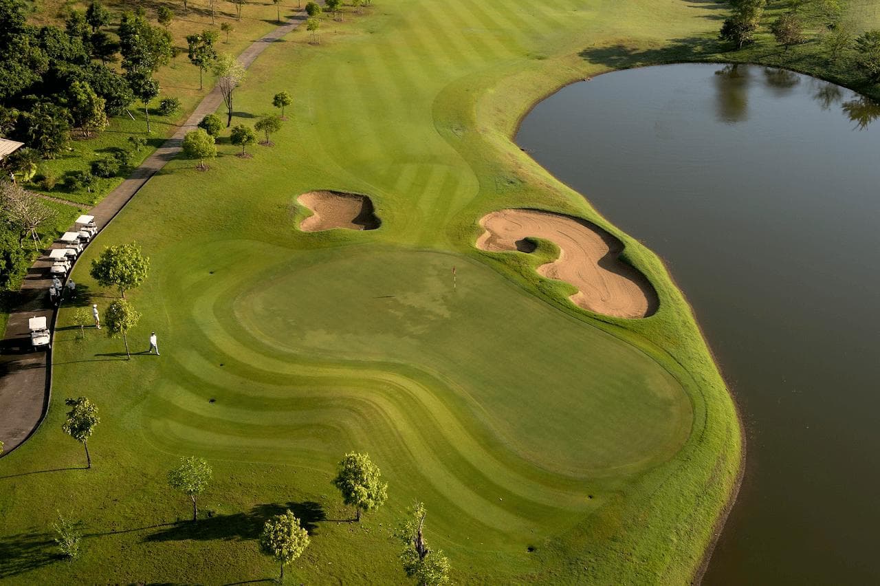 Chiangmai Highlands Golf and Spa Resort course scenery - book golf tee time Thailand