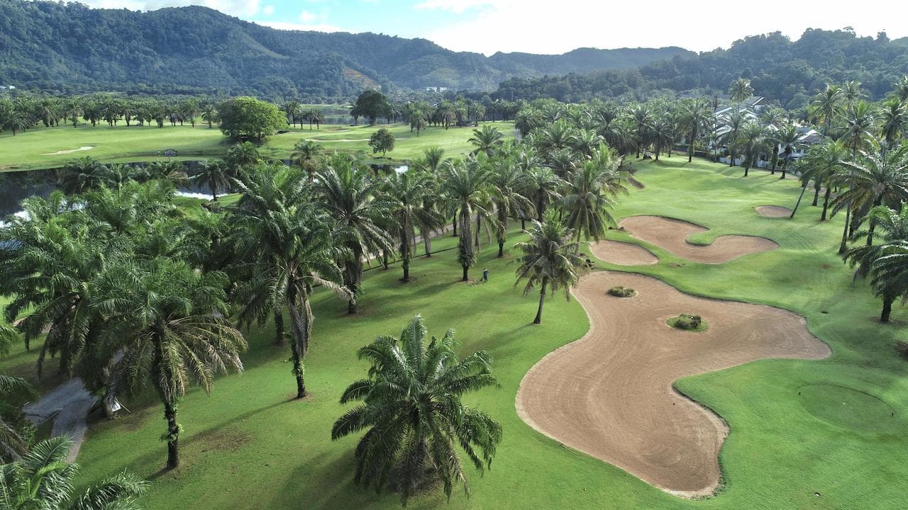 Loch Palm Golf Club course scenery - book golf tee time Thailand