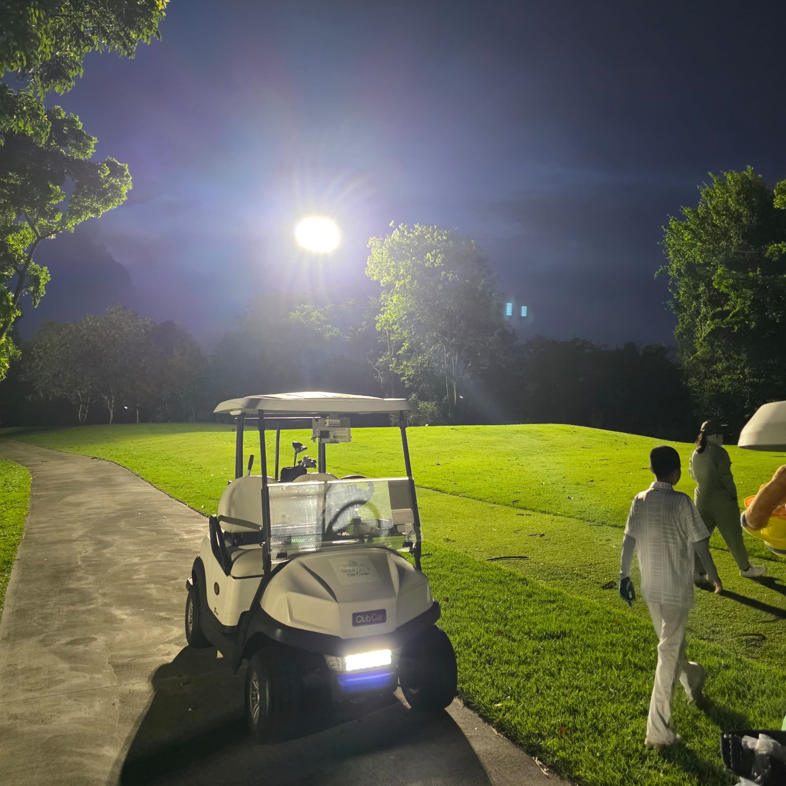 Golfer reviews for courseName